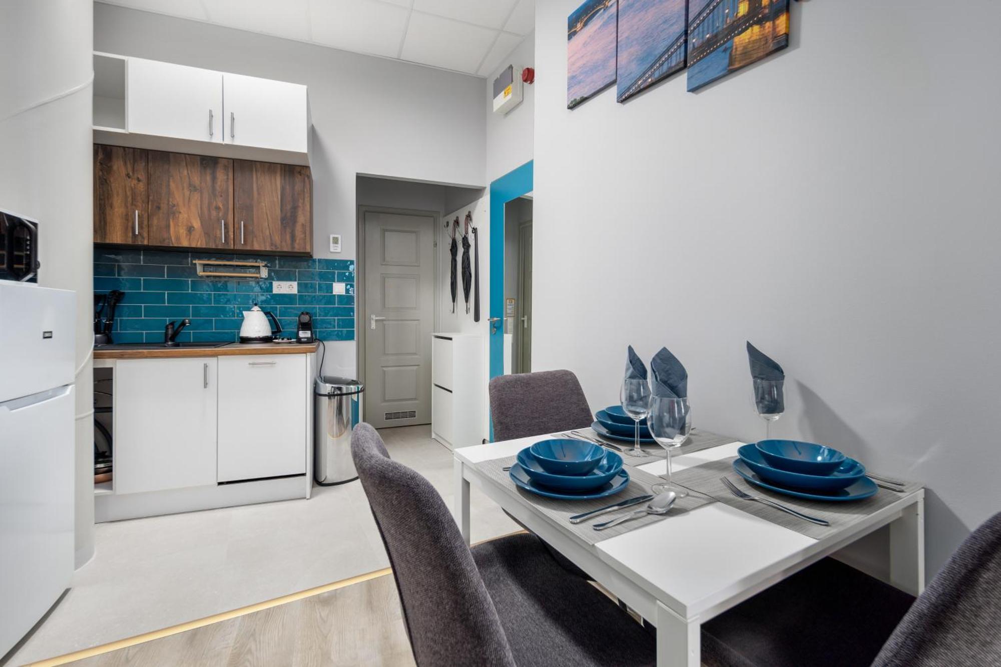 Downtown Apartment House Blue Budapest Ngoại thất bức ảnh